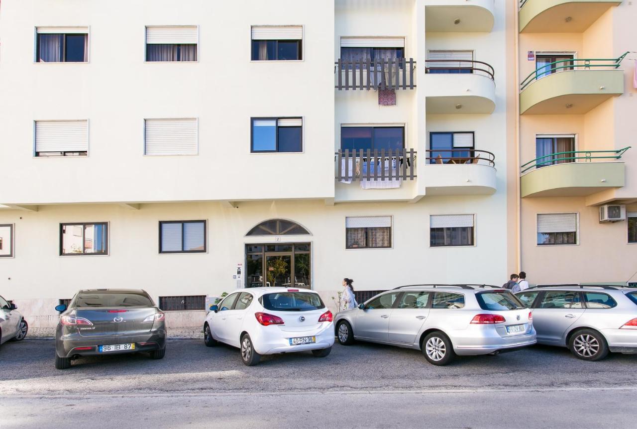 Apartamento Central Setubal Sossegado E Com Luz エクステリア 写真
